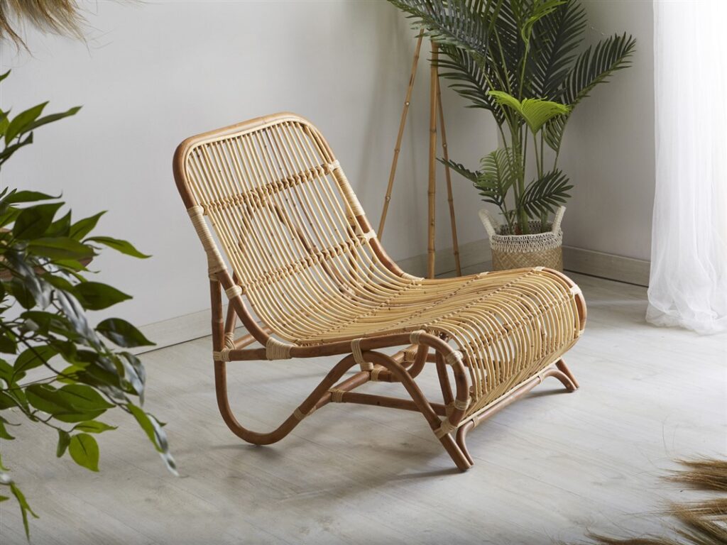 Tumbona moderna rattan natural