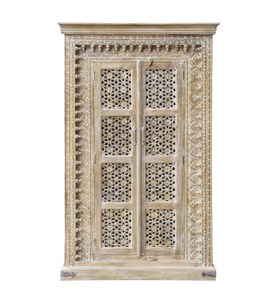Armario oriental puertas talladas decoradas
