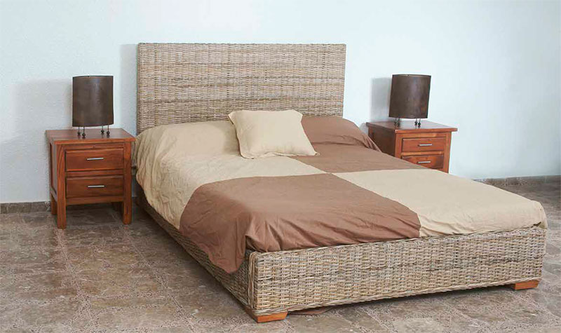 Cama diseño actual en mimbre y rattan natural